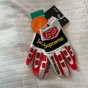 SUPREME x FOX x HONDA 360 Moto Gloves - White, Red, Black, Yellow - SIZE M - NWT